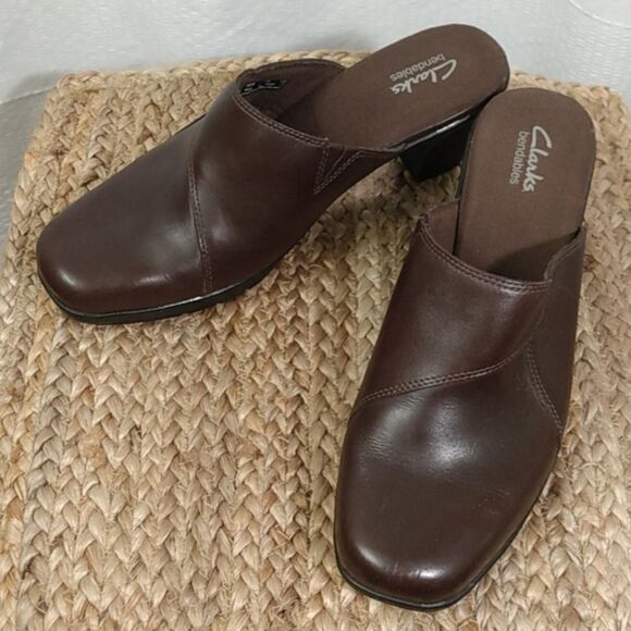 CLARKS BENDABLES BROWN LEATHER SLIP-ON CLOGS 11M - Picture 1 of 9